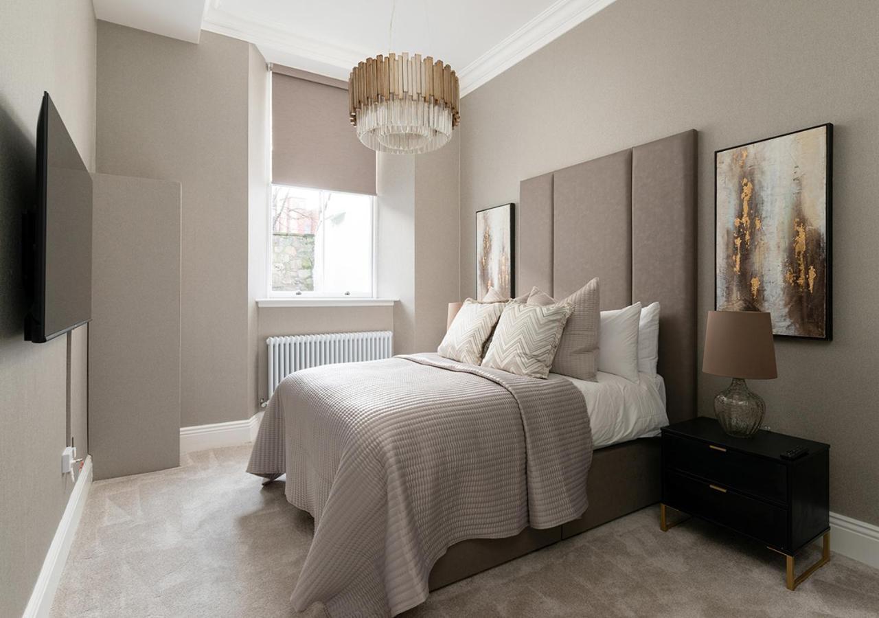 Luxury Georgian City Retreat By Sovo Apartments エディンバラ エクステリア 写真